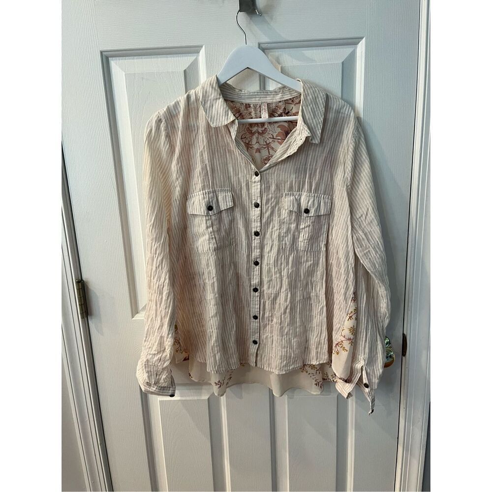 Free People Tan & White Striped Floral Back Button Down Shirt sz M EUC